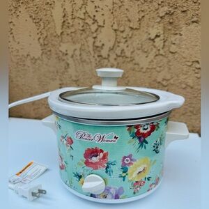 New The Pioneer Woman Floral Slow Cooker White and Green